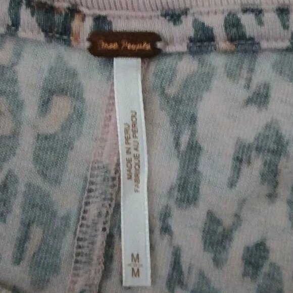 Free People Tourist Blush Leopard Print T-shirt - Picture 7 of 9